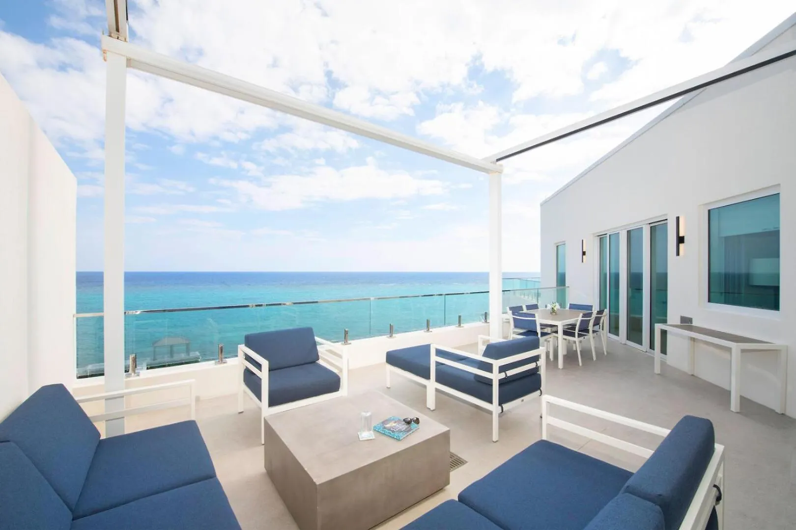 Rum Point Resort 504 Penthouse location